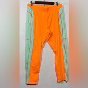 Fabletics Women’s size XXL/1X Leggings in Orange and Mint